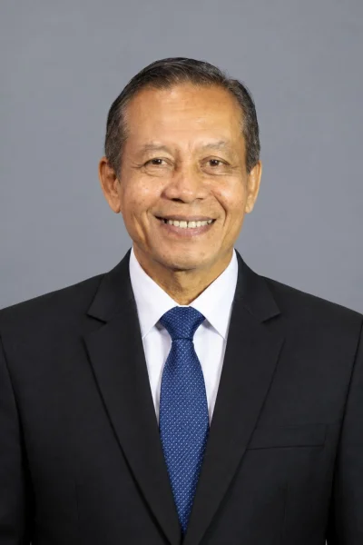 Prof. Dr. Ramli, S.E., M-v1