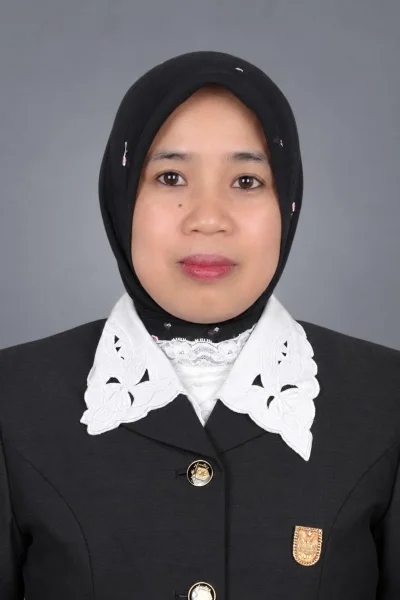 Dr. Diana Titik Widayanti., S.E., M.Si-v1