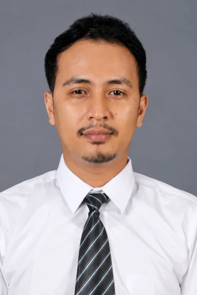 Harry Kurniawan, S.H., M-v1